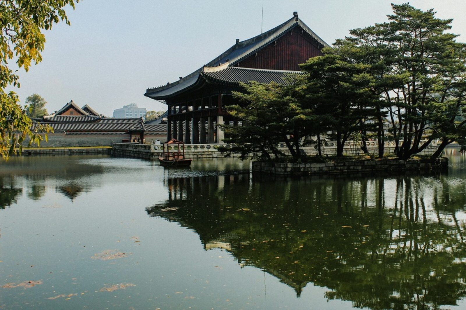 경복궁 완벽 가이드: 조선 왕궁의 역사와 관람 코스
